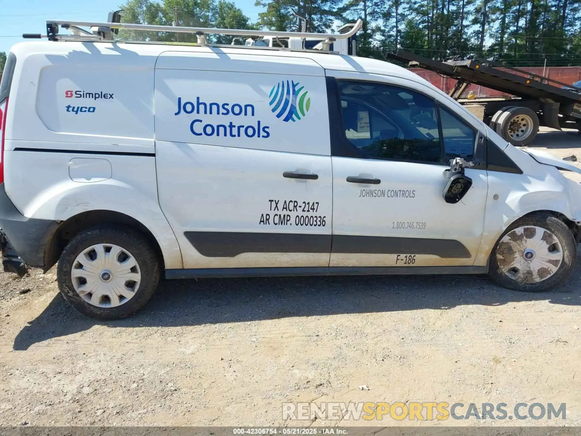 14 Photograph of a damaged car NM0LS7E21L1466767 FORD TRANSIT CONNECT 2020