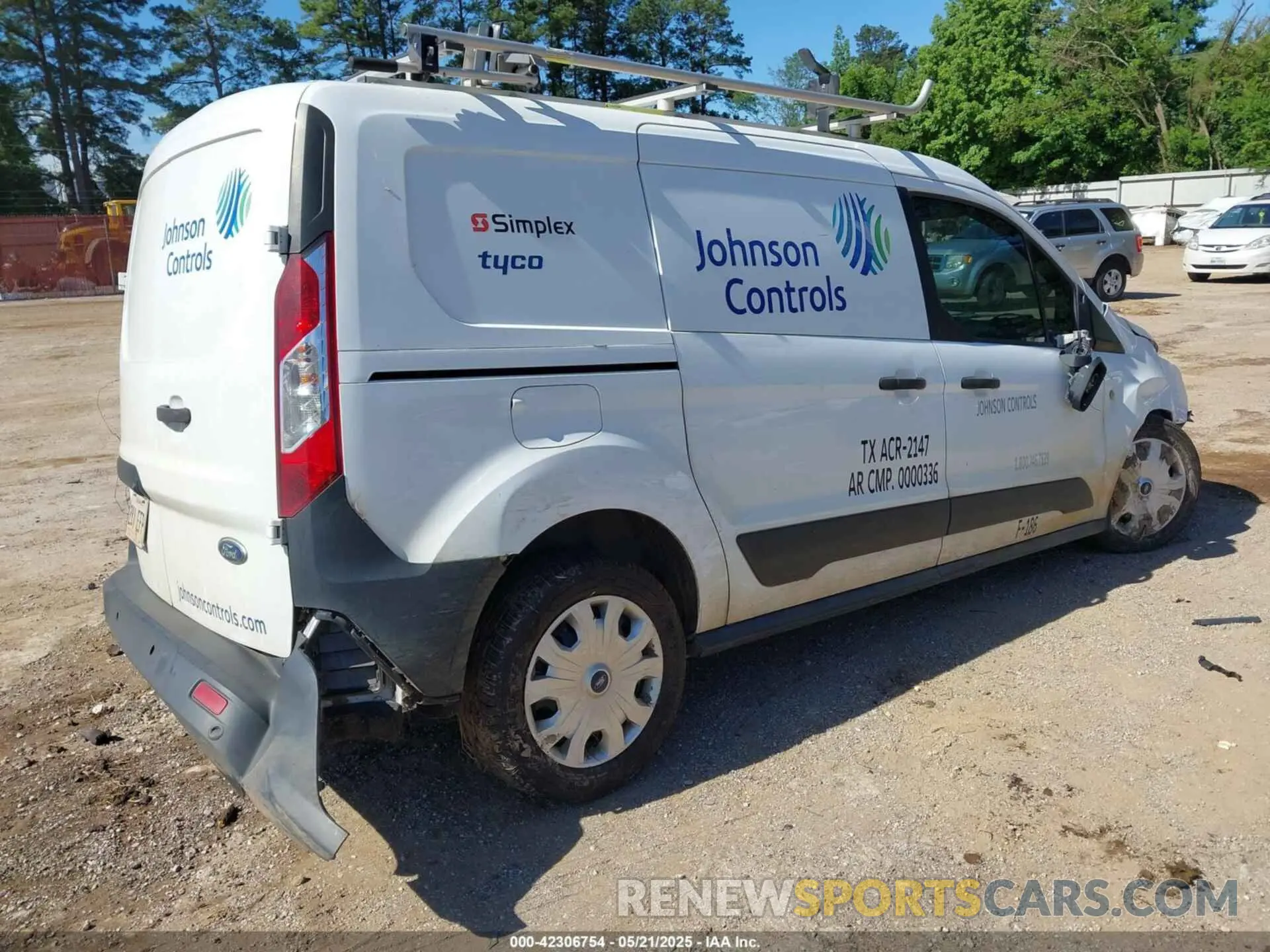 4 Photograph of a damaged car NM0LS7E21L1466767 FORD TRANSIT CONNECT 2020