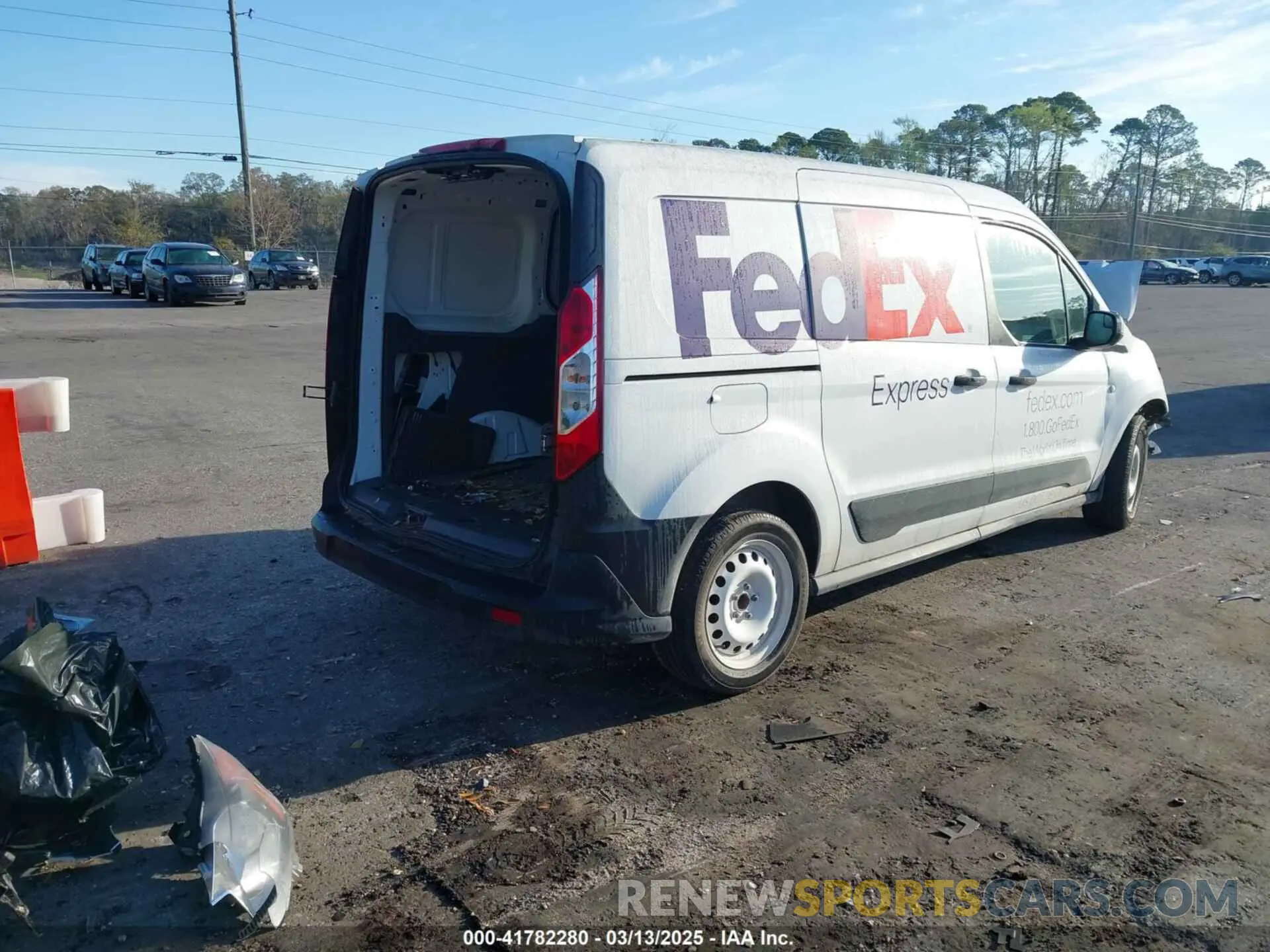 4 Photograph of a damaged car NM0LS7E21L1469734 FORD TRANSIT CONNECT 2020