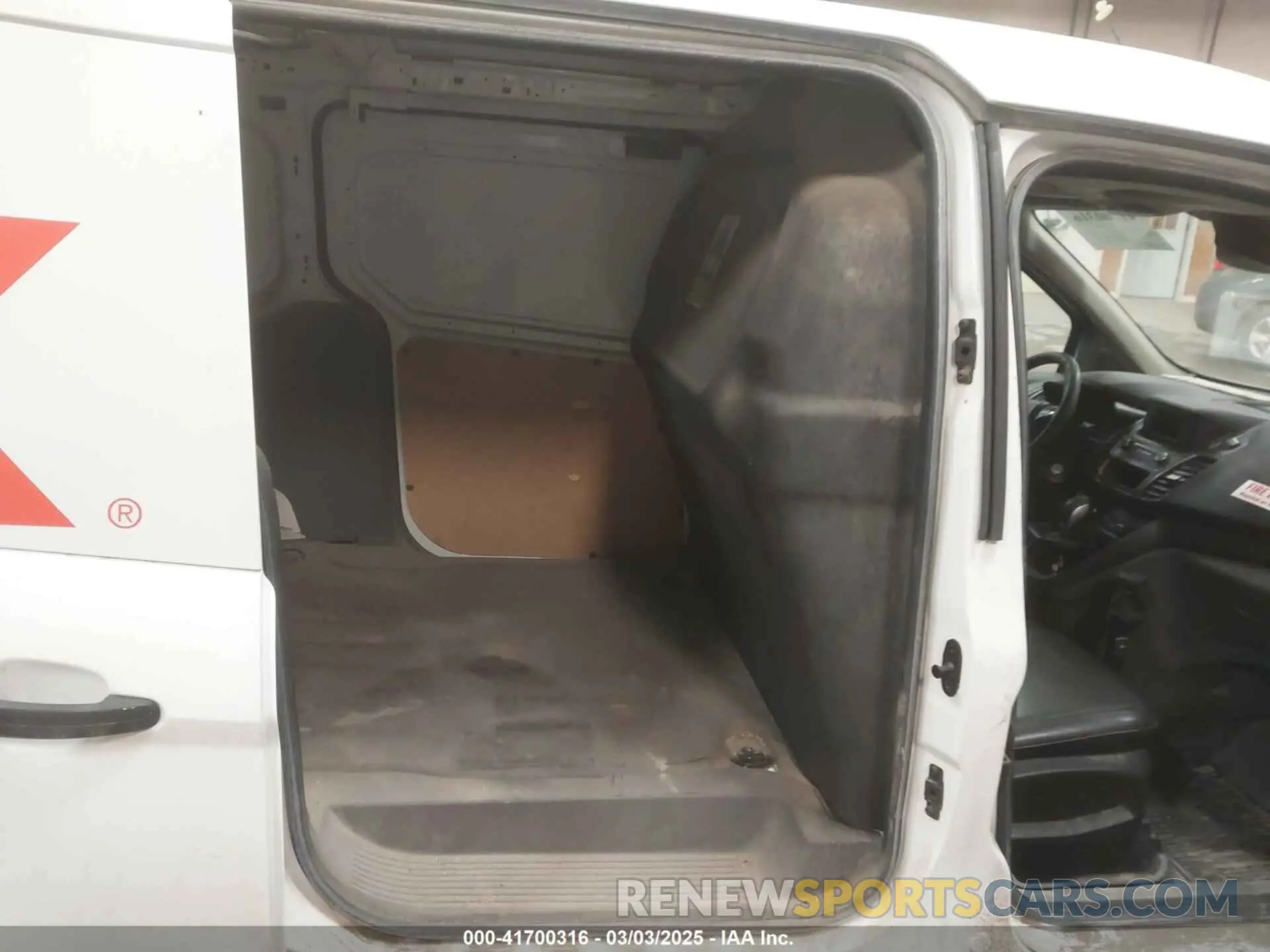 8 Photograph of a damaged car NM0LS7E22L1437939 FORD TRANSIT CONNECT 2020