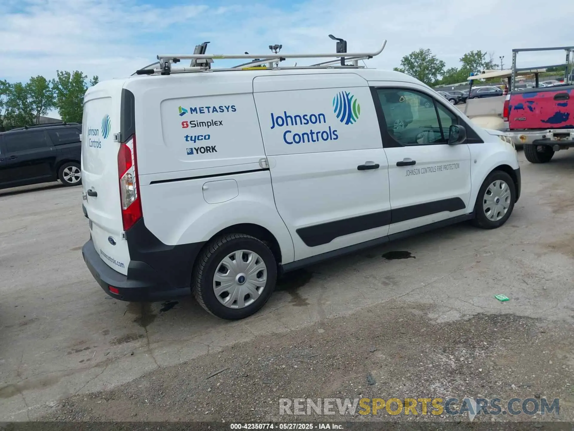 4 Photograph of a damaged car NM0LS7E22L1474599 FORD TRANSIT CONNECT 2020