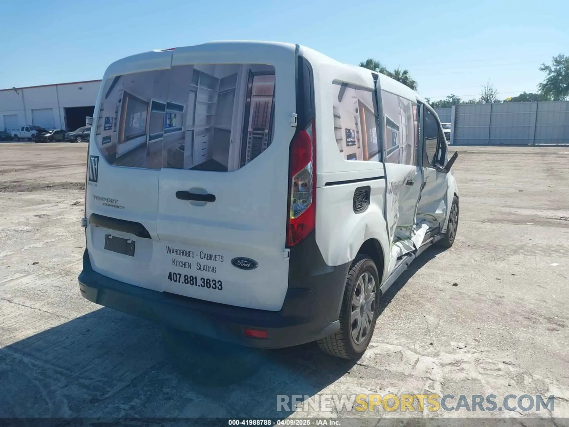 4 Photograph of a damaged car NM0LS7E23L1435973 FORD TRANSIT CONNECT 2020