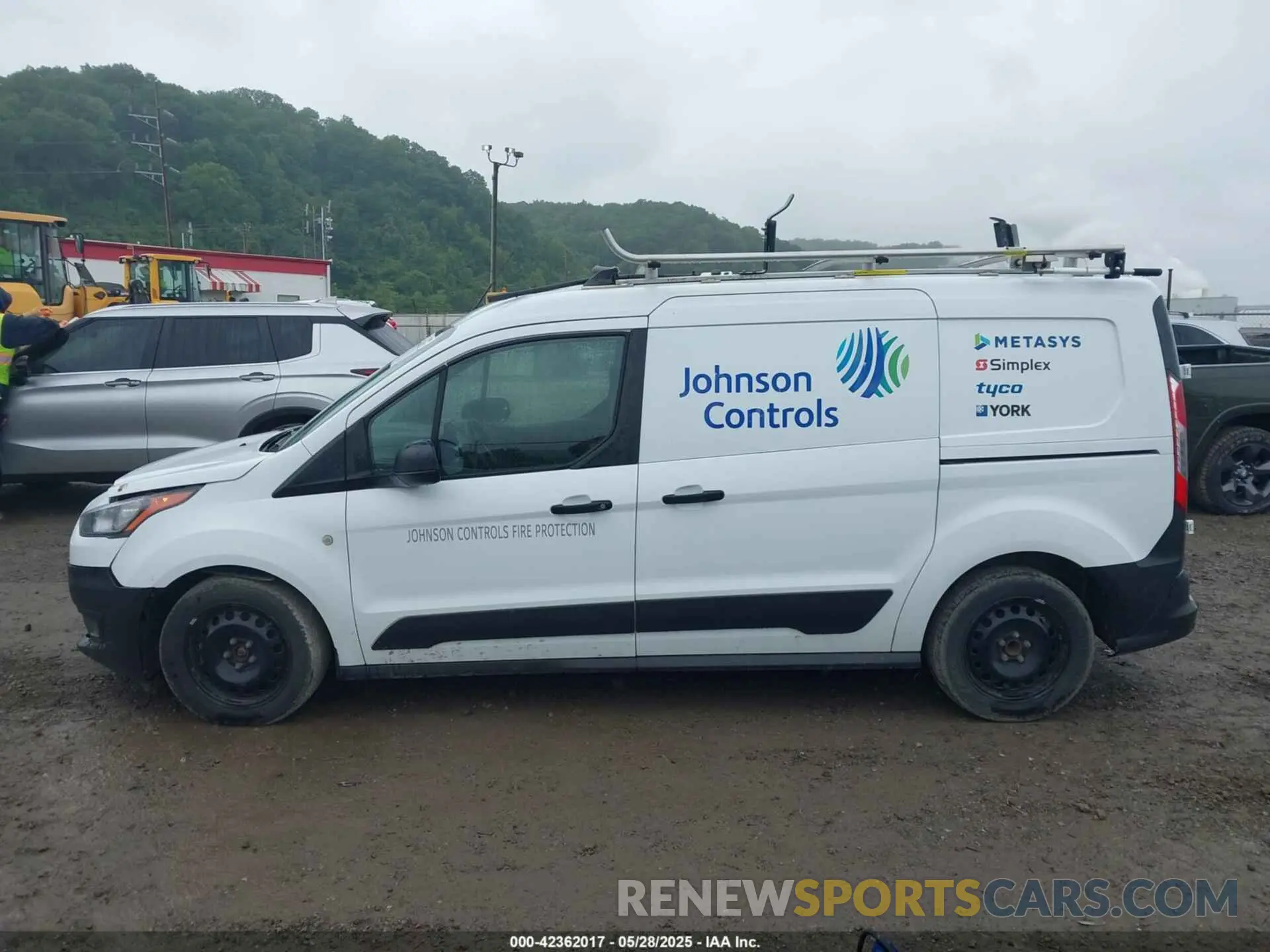 14 Photograph of a damaged car NM0LS7E23L1466771 FORD TRANSIT CONNECT 2020