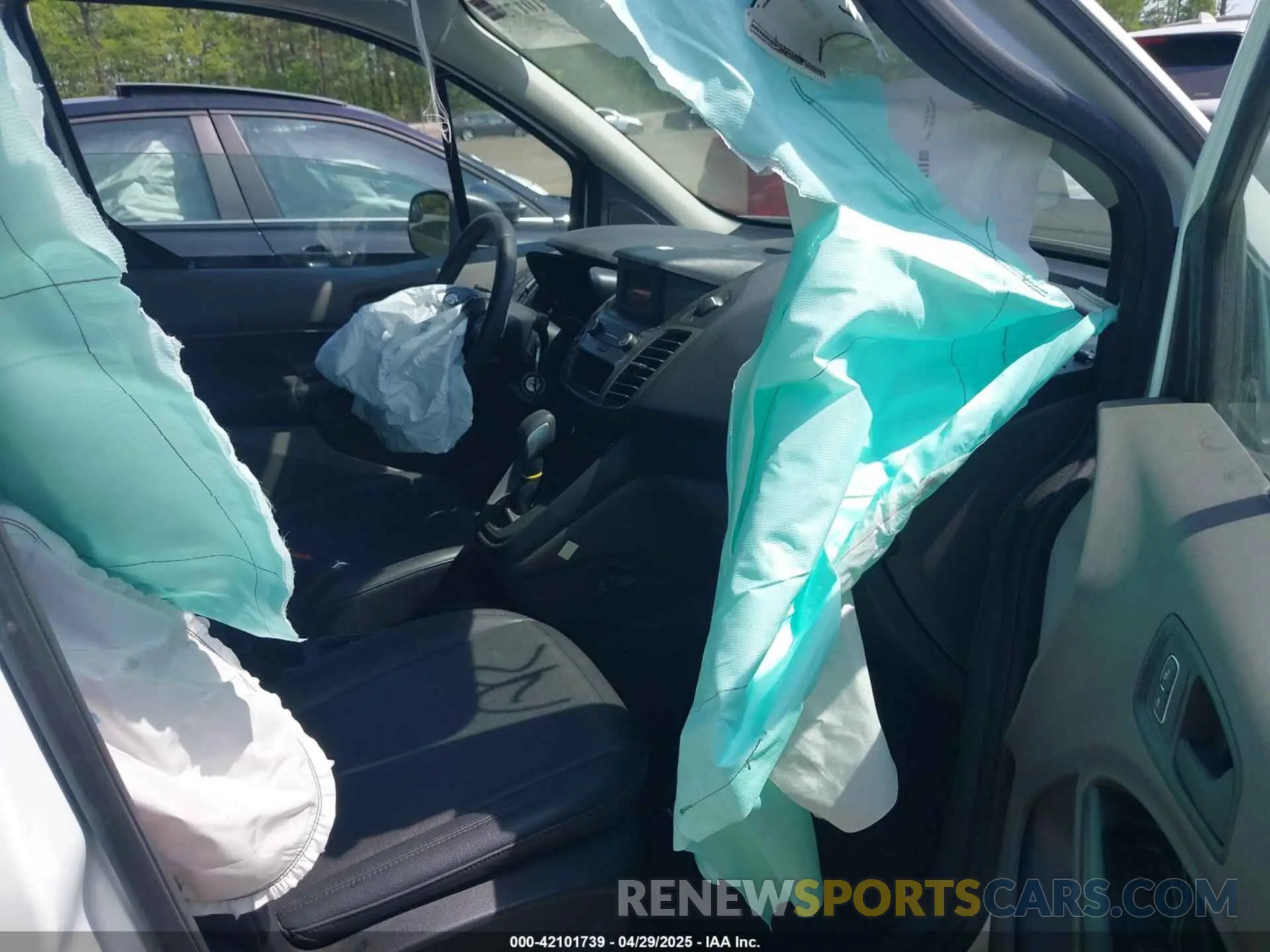 5 Photograph of a damaged car NM0LS7E23L1473168 FORD TRANSIT CONNECT 2020