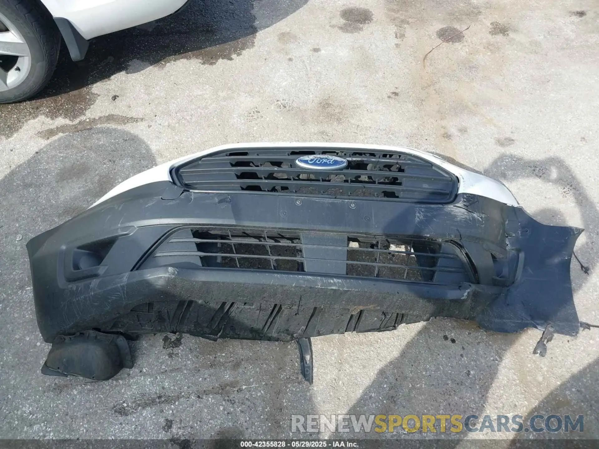 12 Photograph of a damaged car NM0LS7E23L1476488 FORD TRANSIT CONNECT 2020