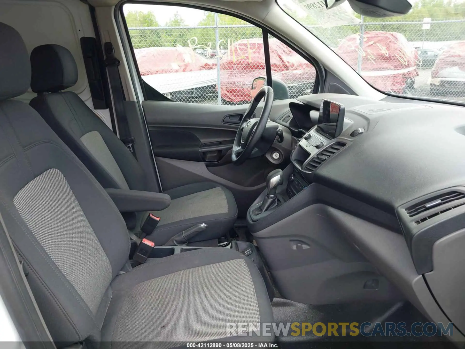 5 Photograph of a damaged car NM0LS7E25L1446327 FORD TRANSIT CONNECT 2020