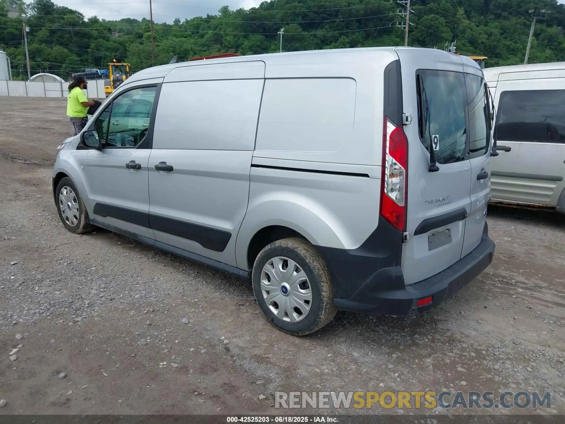 3 Photograph of a damaged car NM0LS7E25L1472314 FORD TRANSIT CONNECT 2020