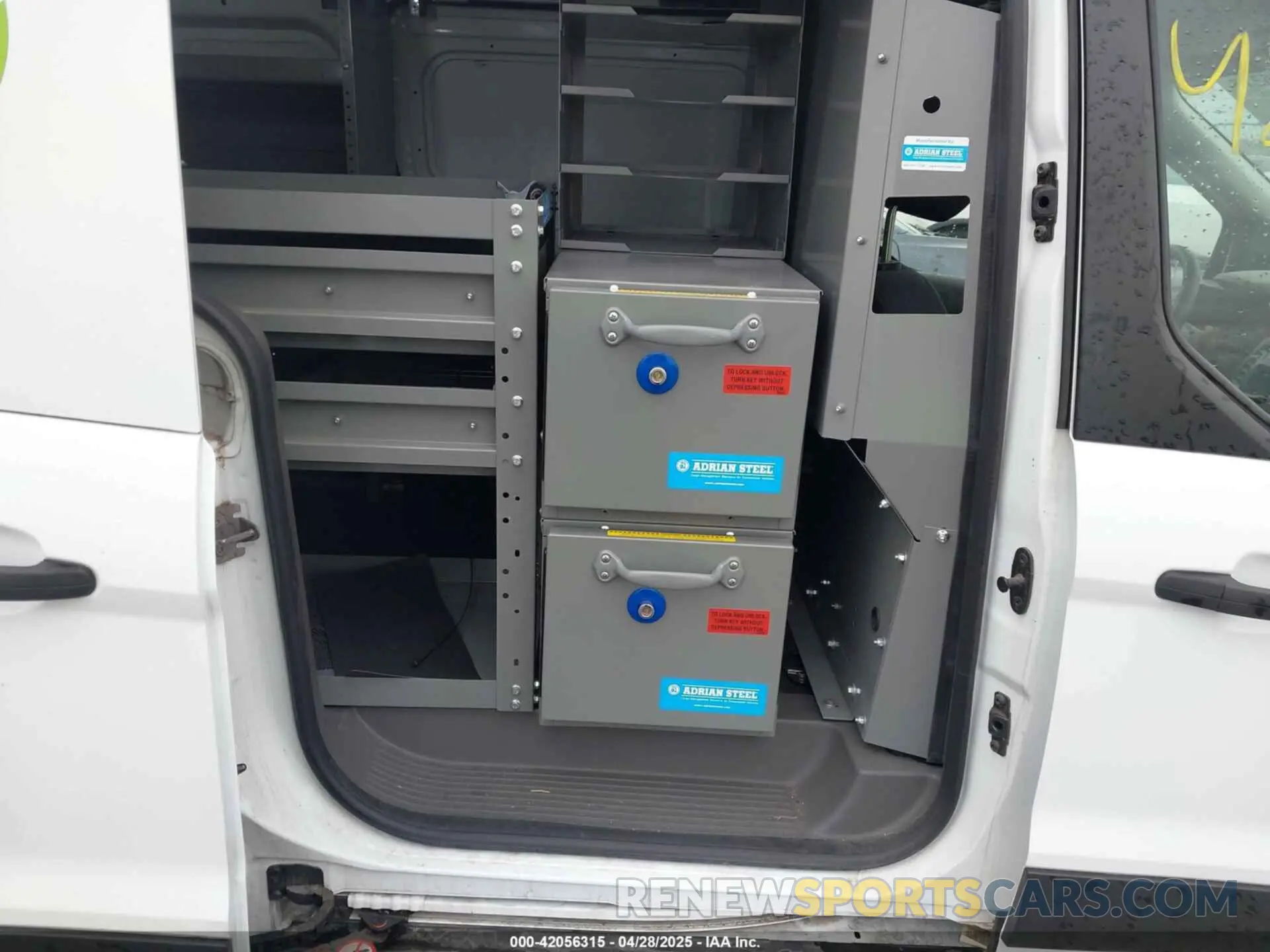 8 Photograph of a damaged car NM0LS7E26L1466733 FORD TRANSIT CONNECT 2020
