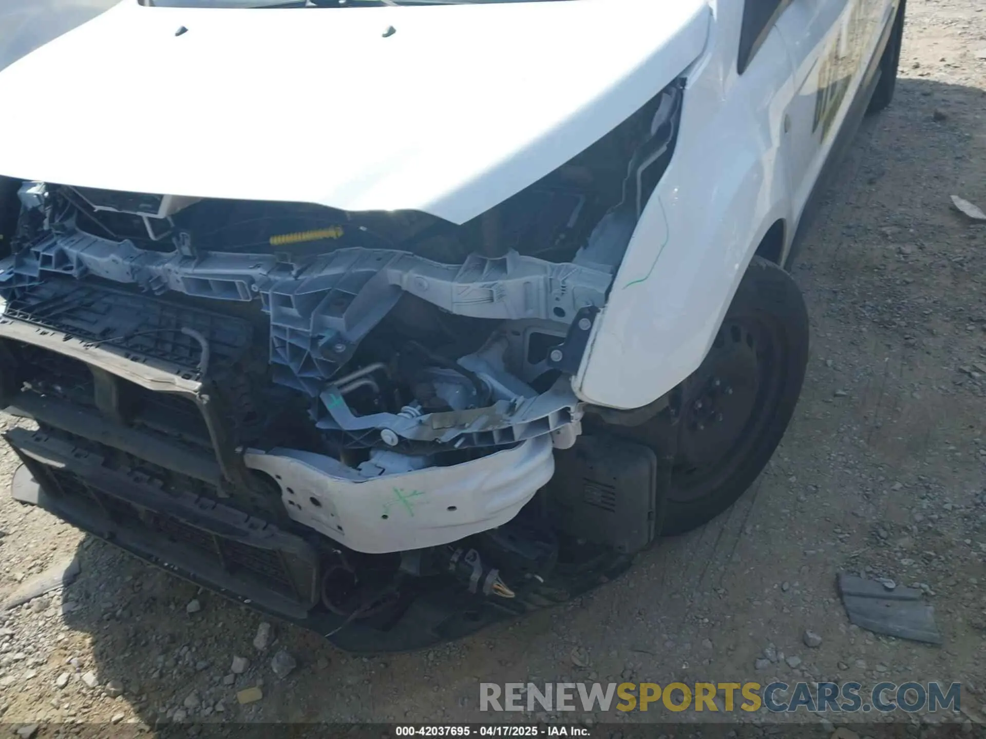17 Photograph of a damaged car NM0LS7E26L1468952 FORD TRANSIT CONNECT 2020