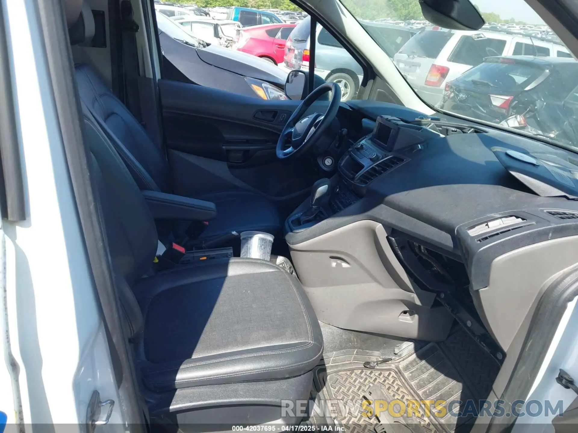5 Photograph of a damaged car NM0LS7E26L1468952 FORD TRANSIT CONNECT 2020