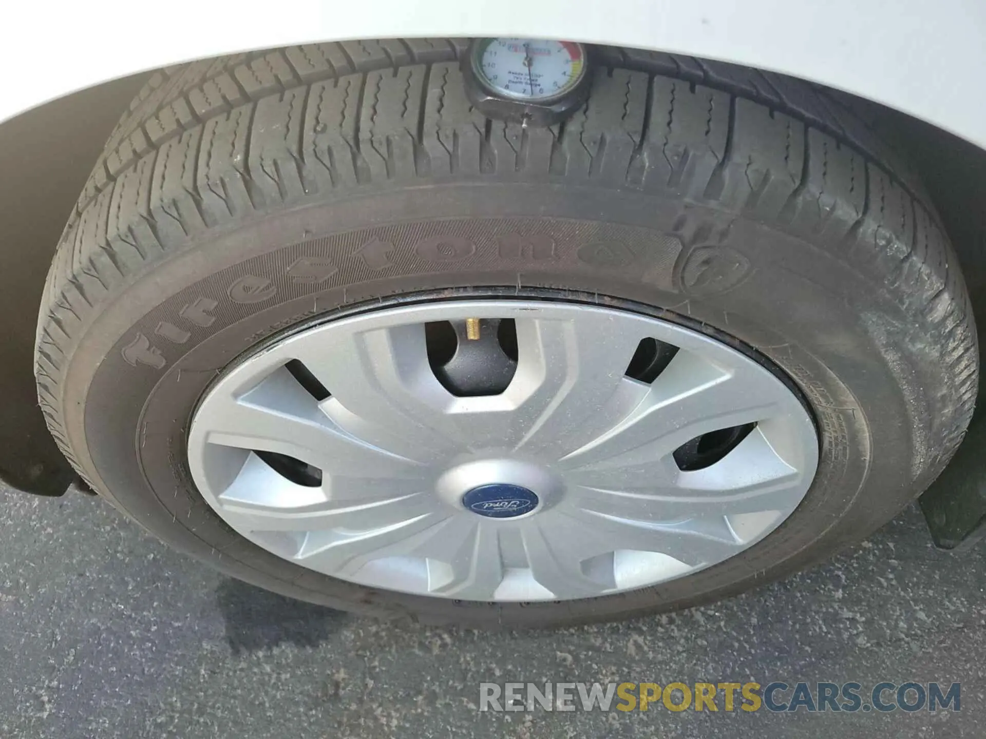 32 Photograph of a damaged car NM0LS7E26L1480762 FORD TRANSIT CONNECT 2020