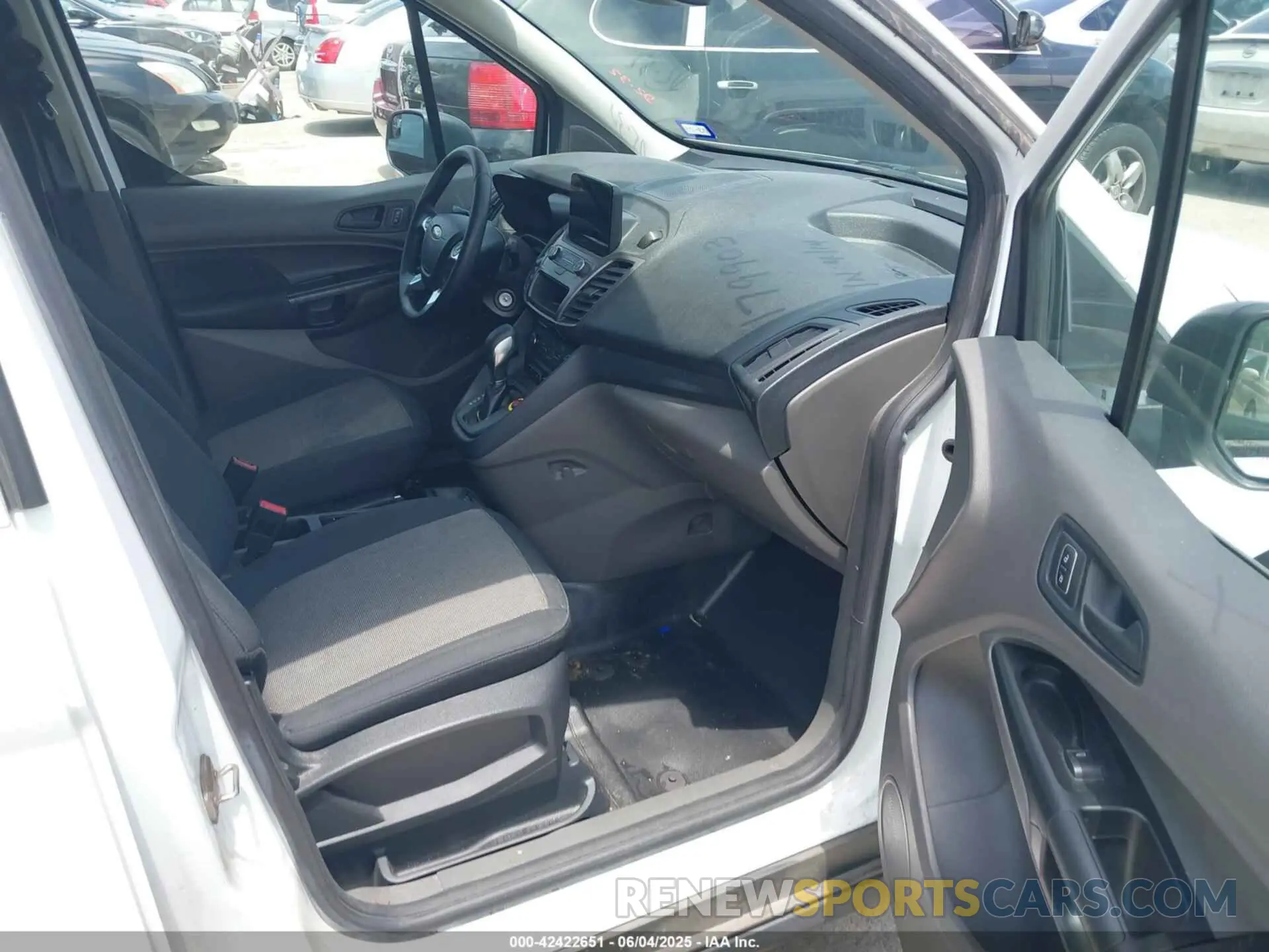 5 Photograph of a damaged car NM0LS7E28L1460674 FORD TRANSIT CONNECT 2020