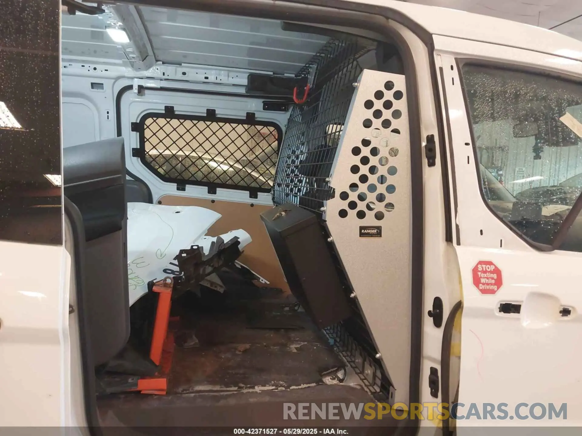 8 Photograph of a damaged car NM0LS7E76L1462600 FORD TRANSIT CONNECT 2020