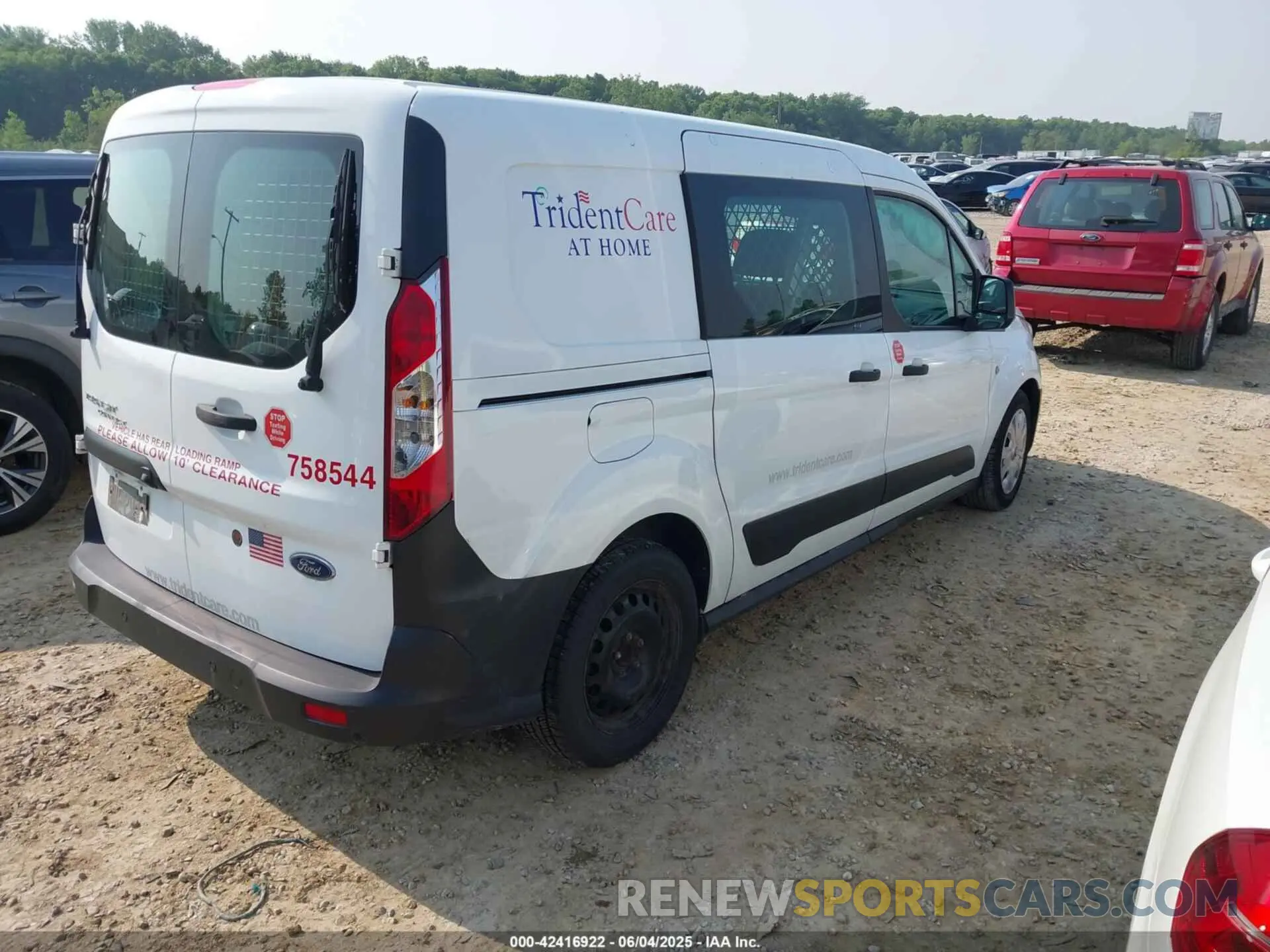 4 Photograph of a damaged car NM0LS7E77L1480605 FORD TRANSIT CONNECT 2020