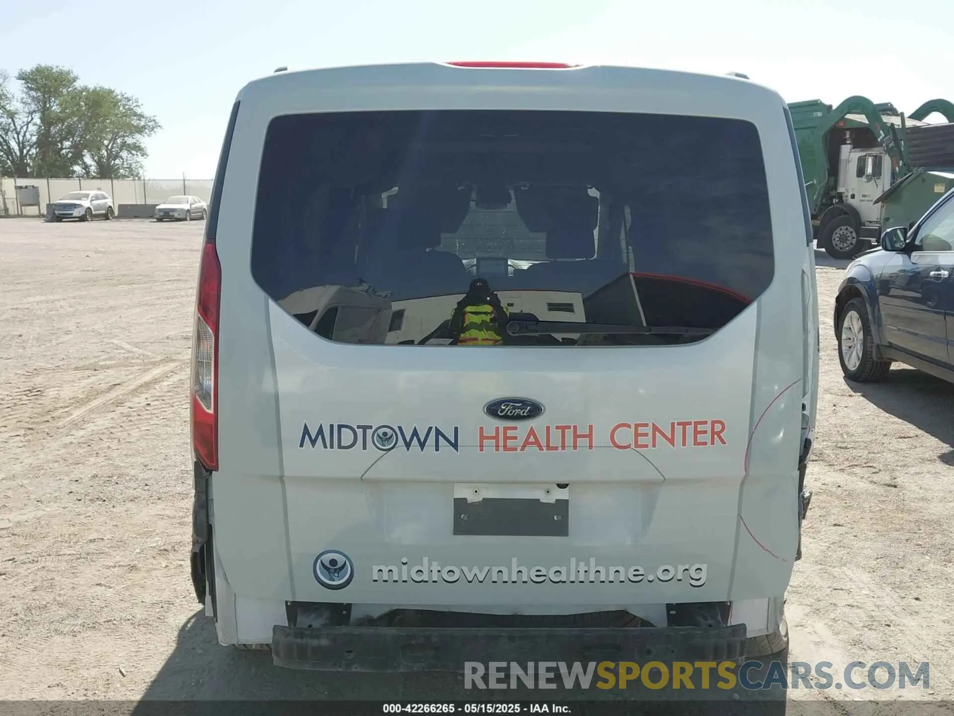 17 Photograph of a damaged car NM0GE9F29M1500362 FORD TRANSIT CONNECT 2021