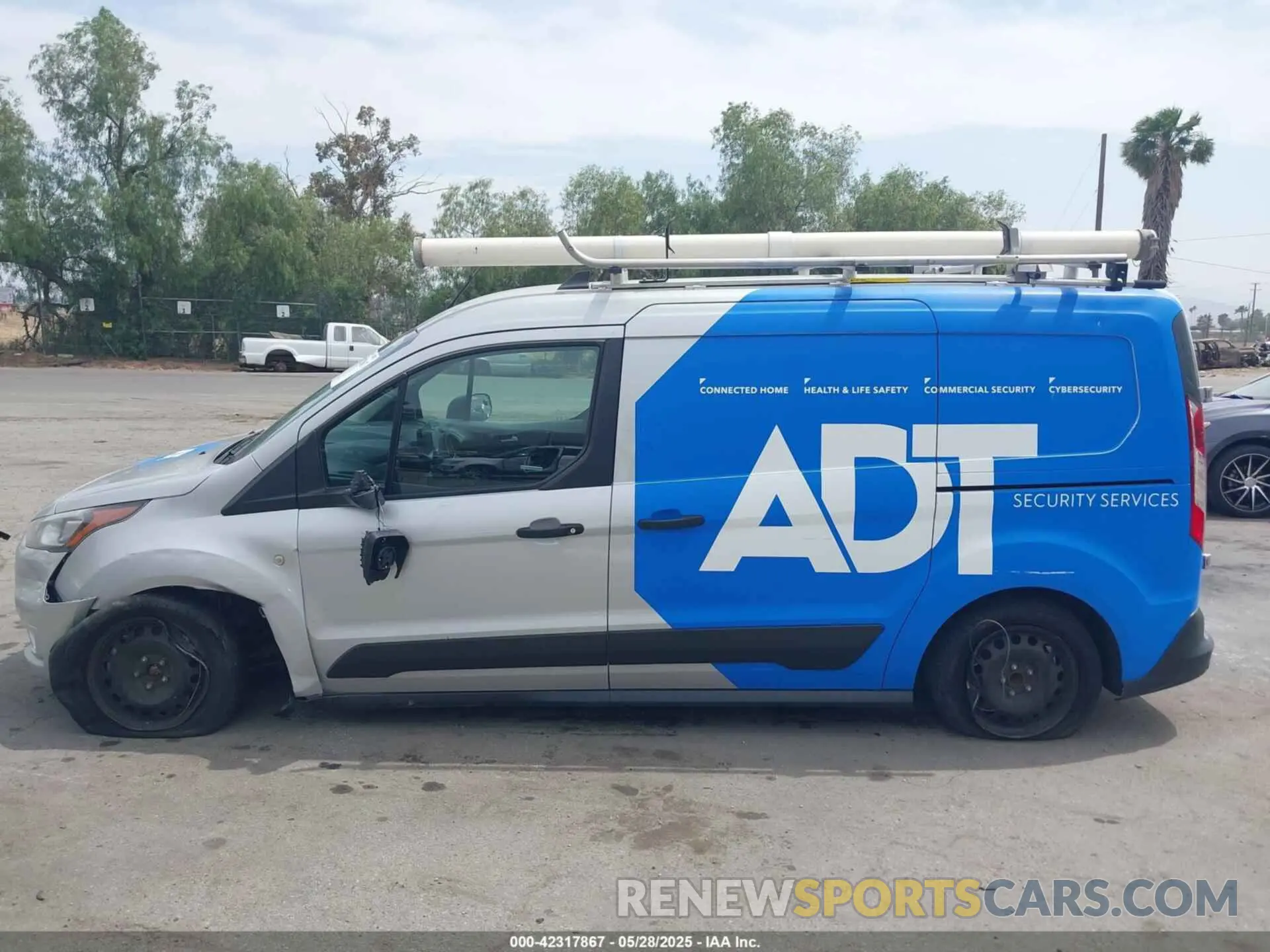 14 Photograph of a damaged car NM0LS7F26M1502372 FORD TRANSIT CONNECT 2021