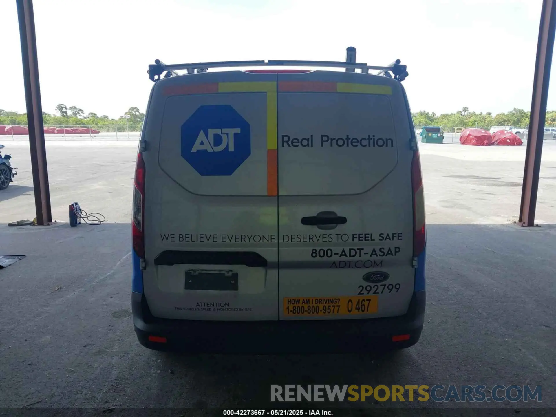 17 Photograph of a damaged car NM0LS7F27M1502137 FORD TRANSIT CONNECT 2021