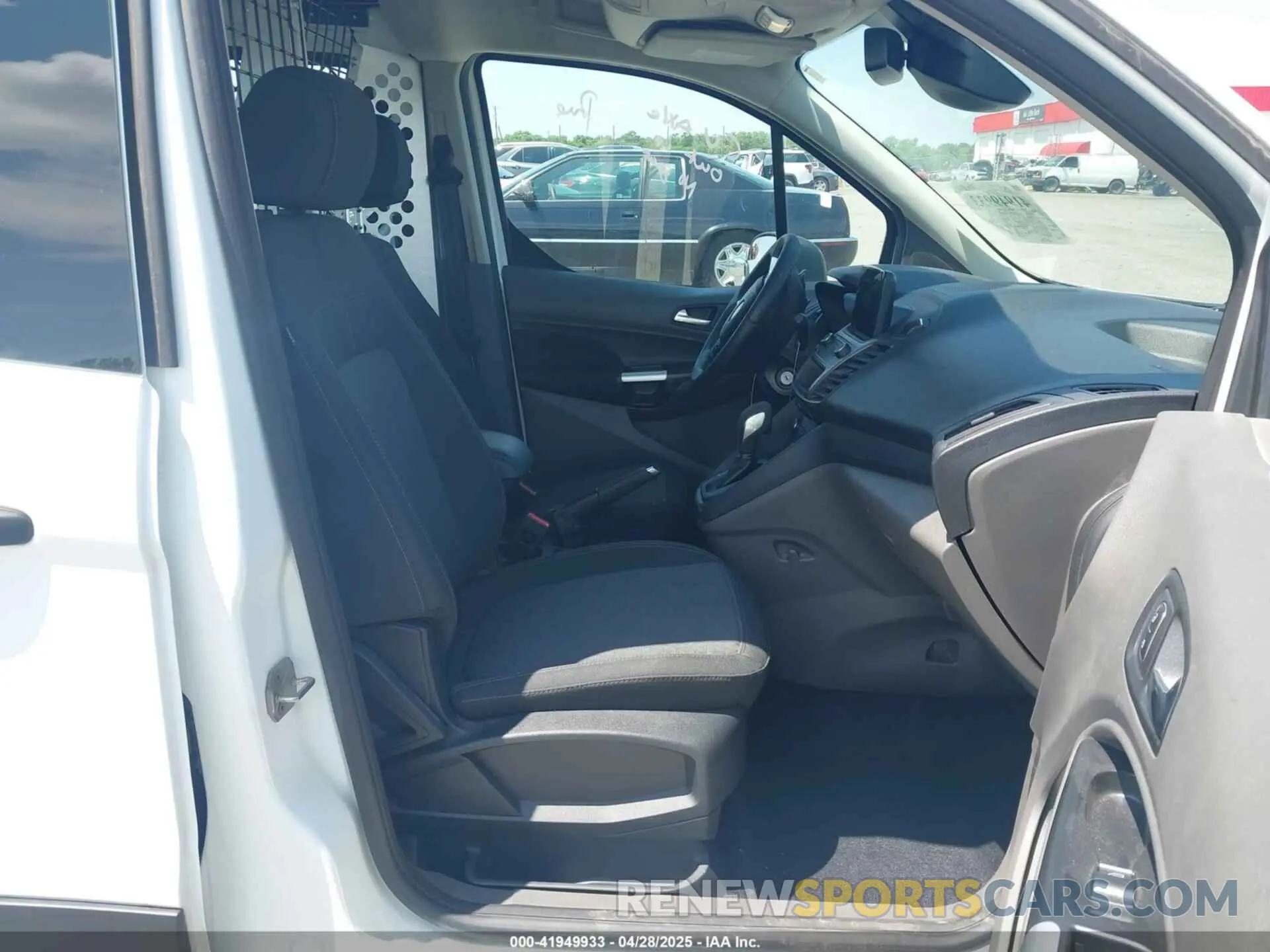 5 Photograph of a damaged car NM0LE7T24N1518034 FORD TRANSIT CONNECT 2022