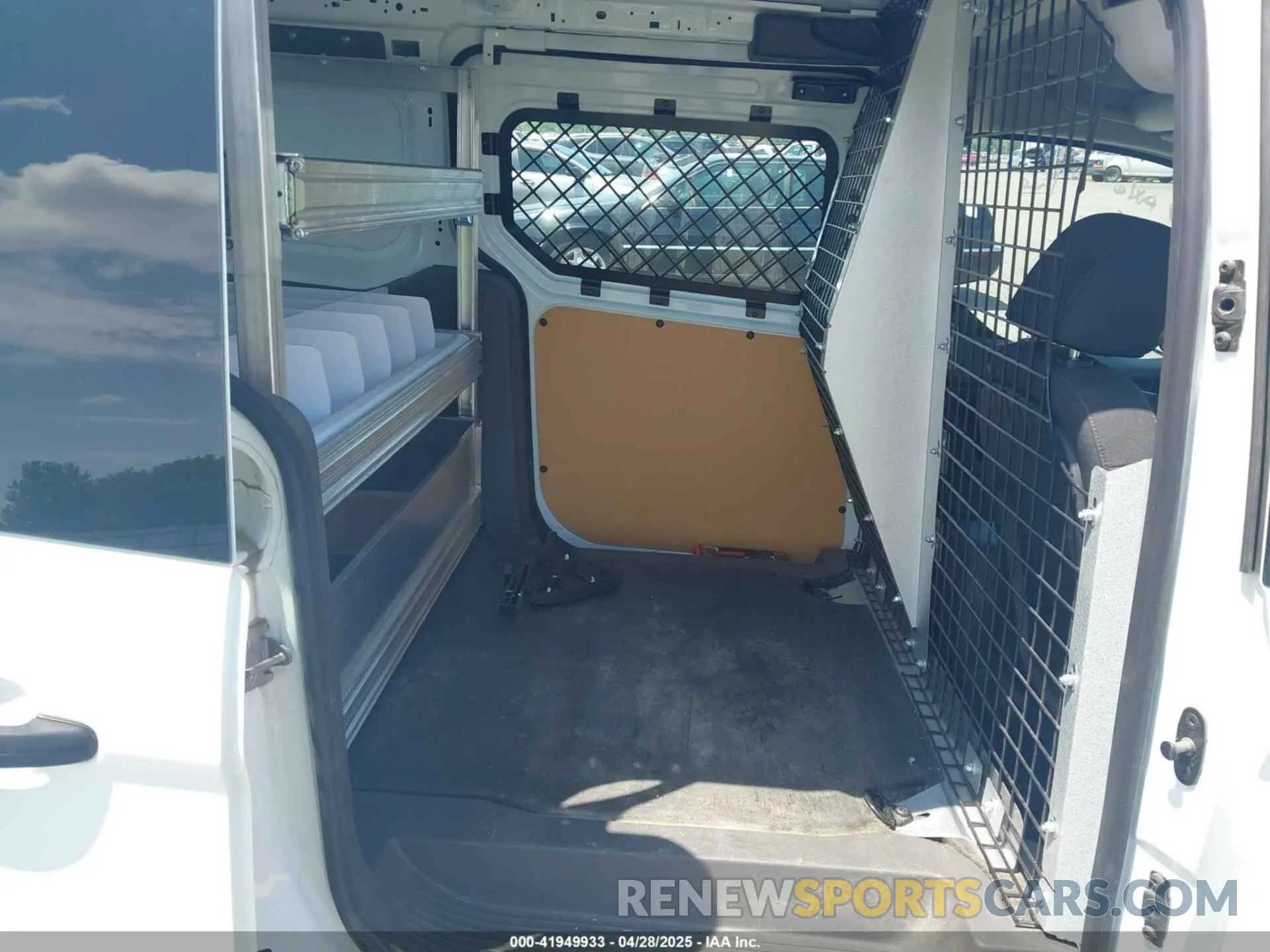 8 Photograph of a damaged car NM0LE7T24N1518034 FORD TRANSIT CONNECT 2022
