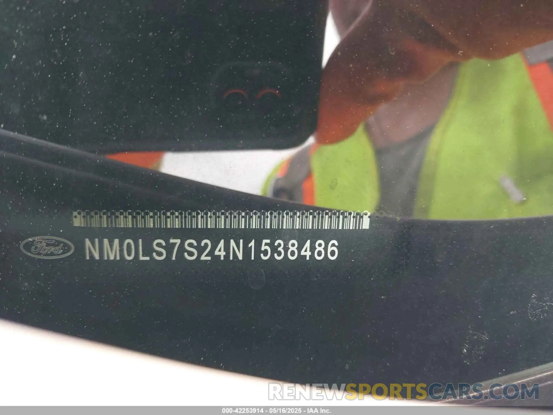17 Photograph of a damaged car NM0LS7S24N1538486 FORD TRANSIT CONNECT 2022