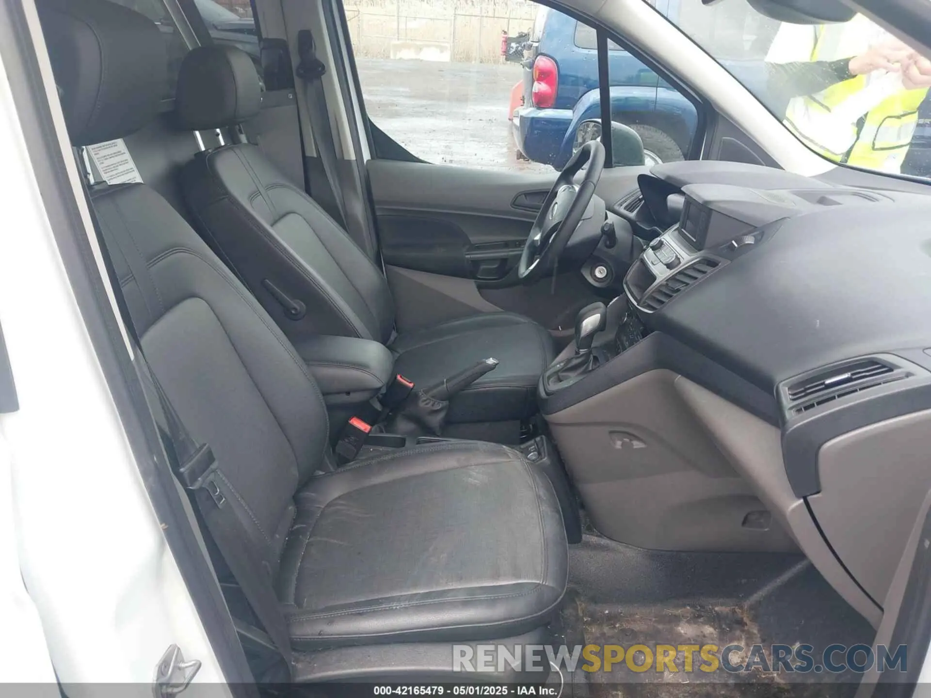 5 Photograph of a damaged car NM0GE9E26P1554157 FORD TRANSIT CONNECT 2023