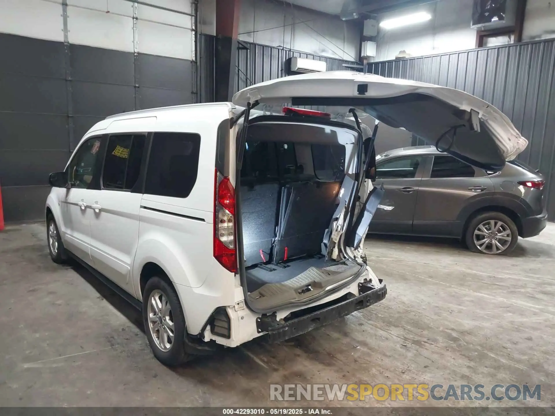 3 Photograph of a damaged car NM0GE9F28P1563991 FORD TRANSIT CONNECT 2023