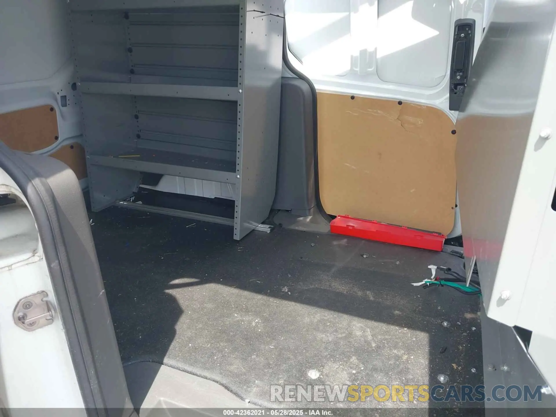 8 Photograph of a damaged car NM0LS7S21P1550288 FORD TRANSIT CONNECT 2023