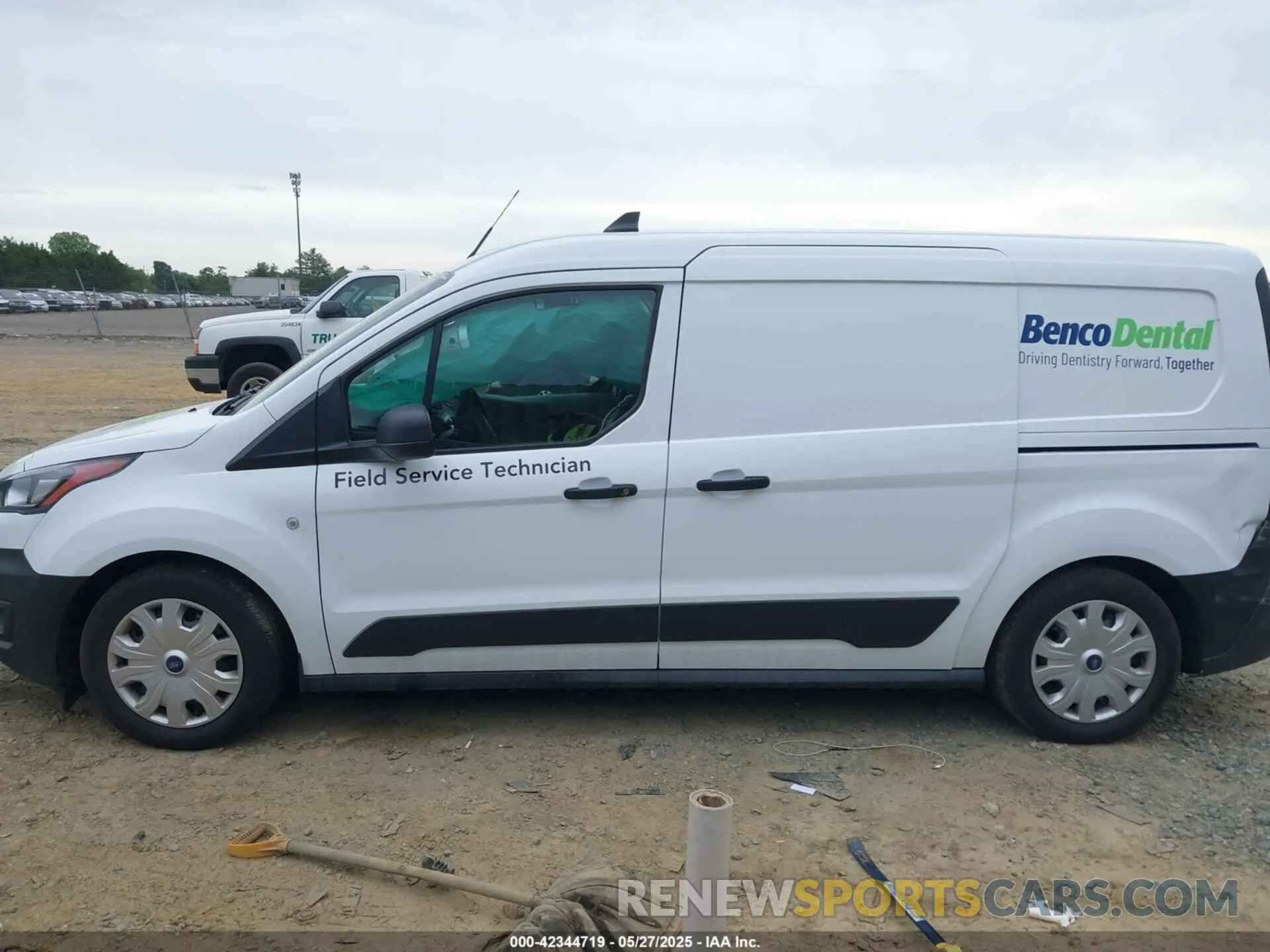 13 Photograph of a damaged car NM0LS7S26P1571914 FORD TRANSIT CONNECT 2023