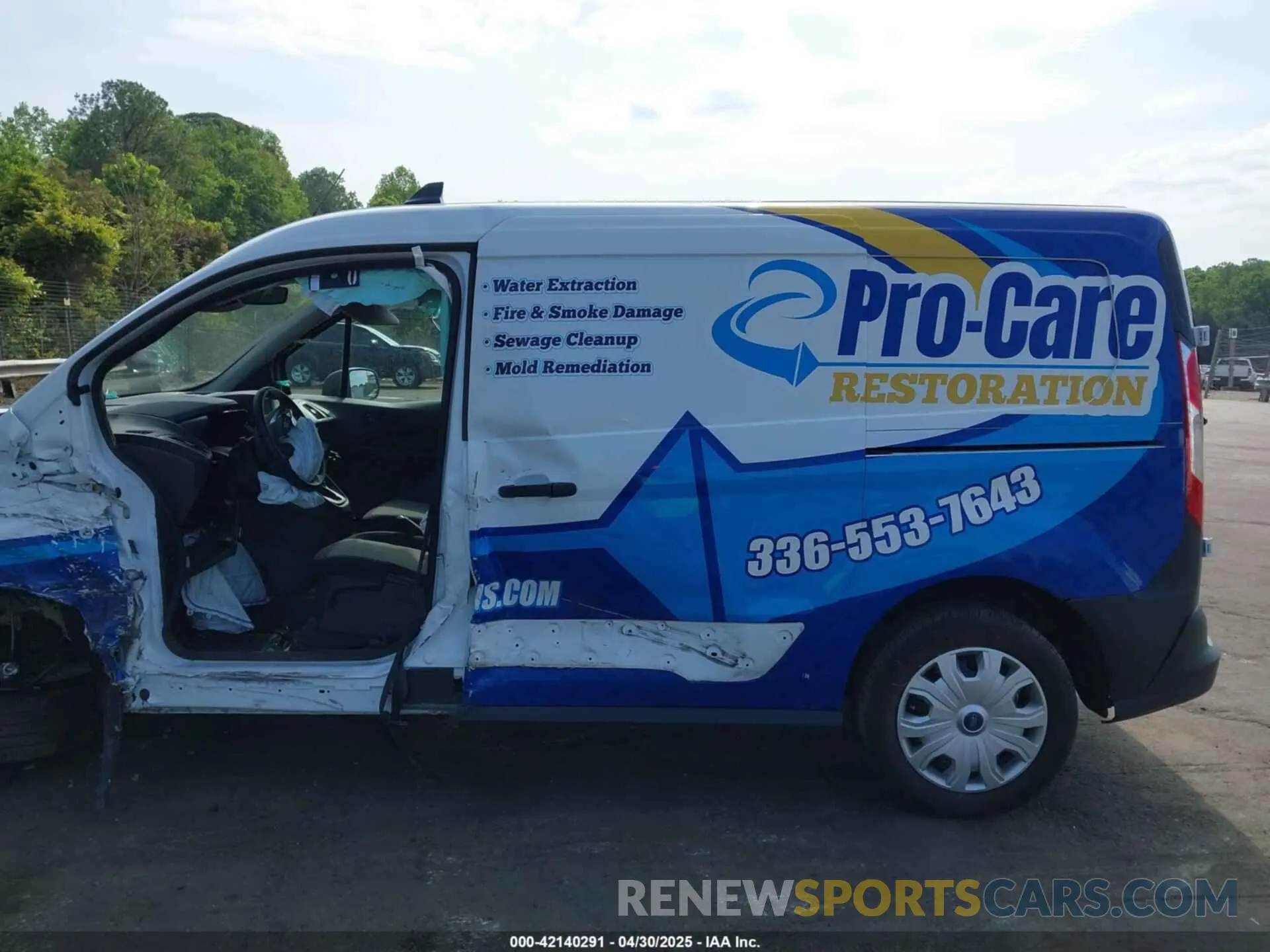 14 Photograph of a damaged car NM0LS7S2XP1565226 FORD TRANSIT CONNECT 2023