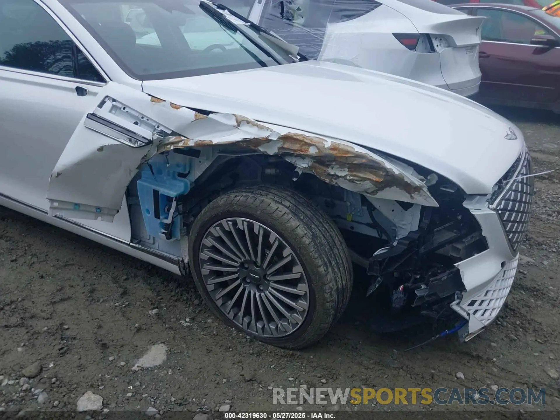 6 Photograph of a damaged car KMTGE4S17PU006170 GENESIS ELECTRIFIED G80 2023