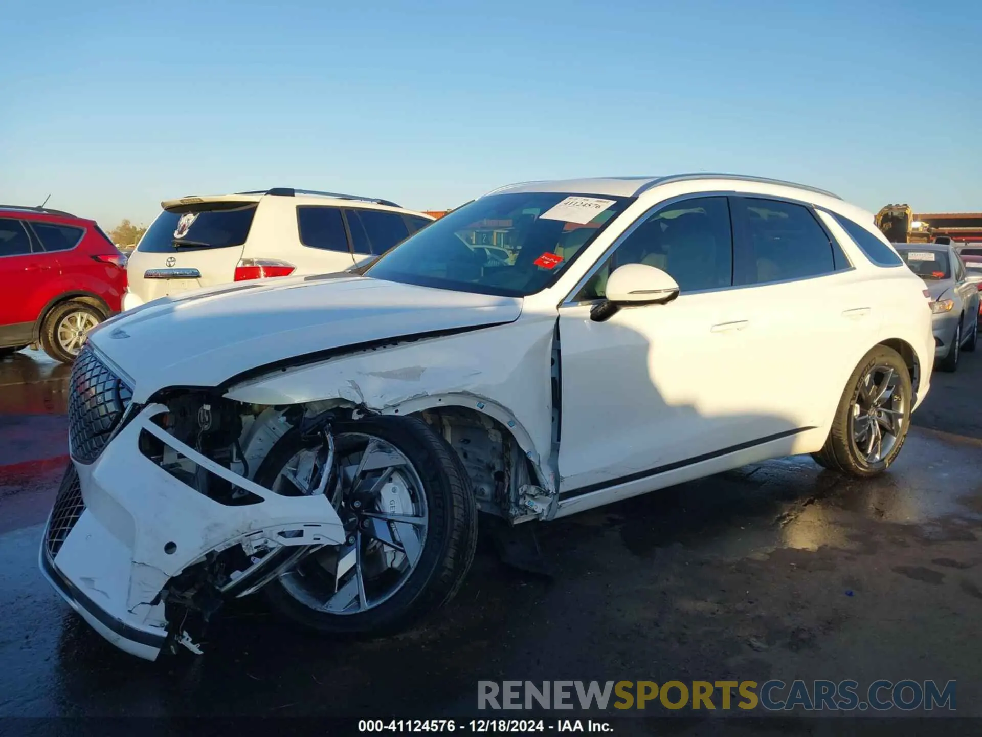 6 Photograph of a damaged car 5NMMCET18RH003235 GENESIS ELECTRIFIED GV70 2024