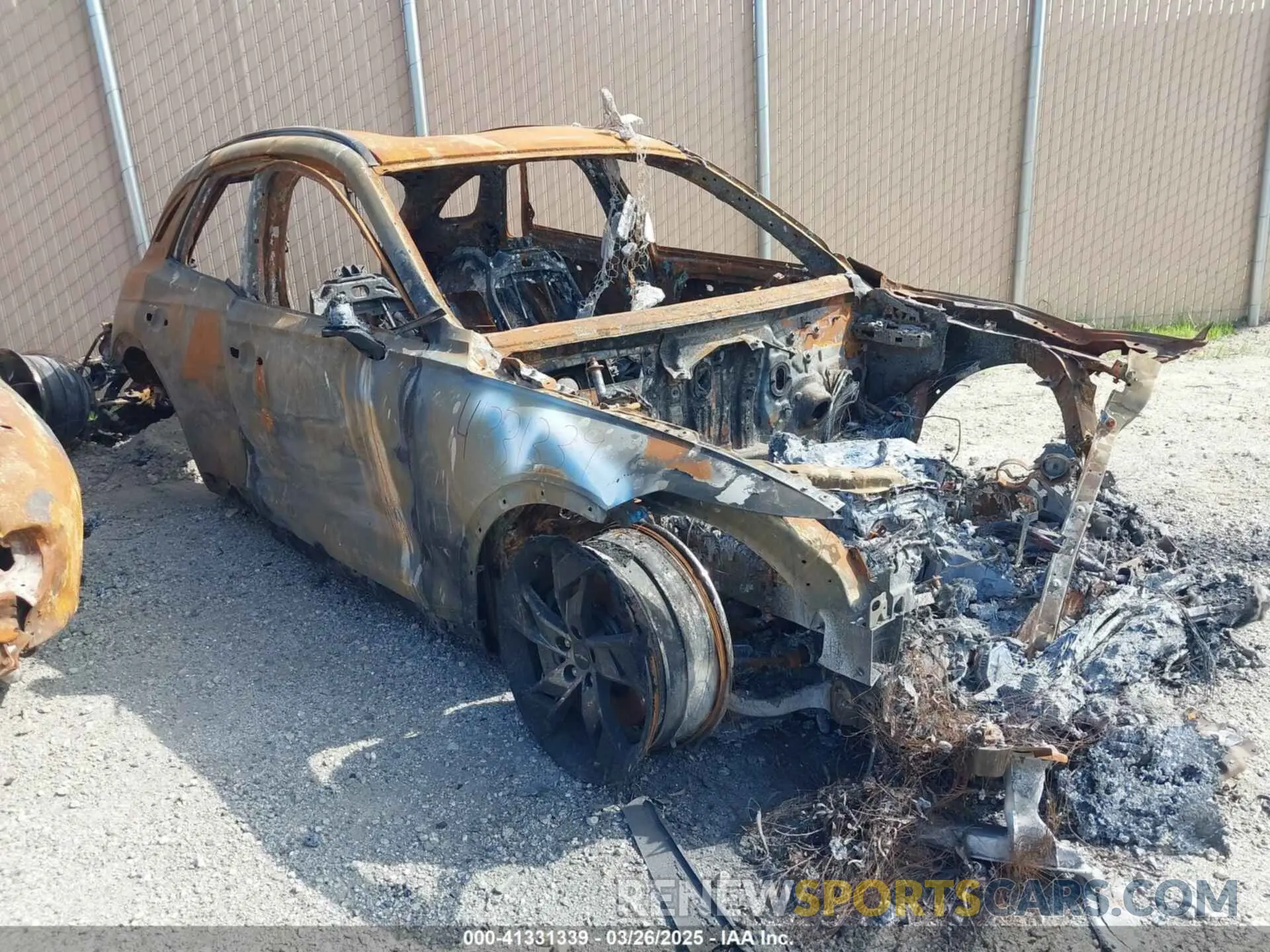 1 Photograph of a damaged car 5NMMCET15SH004445 GENESIS ELECTRIFIED GV70 2025