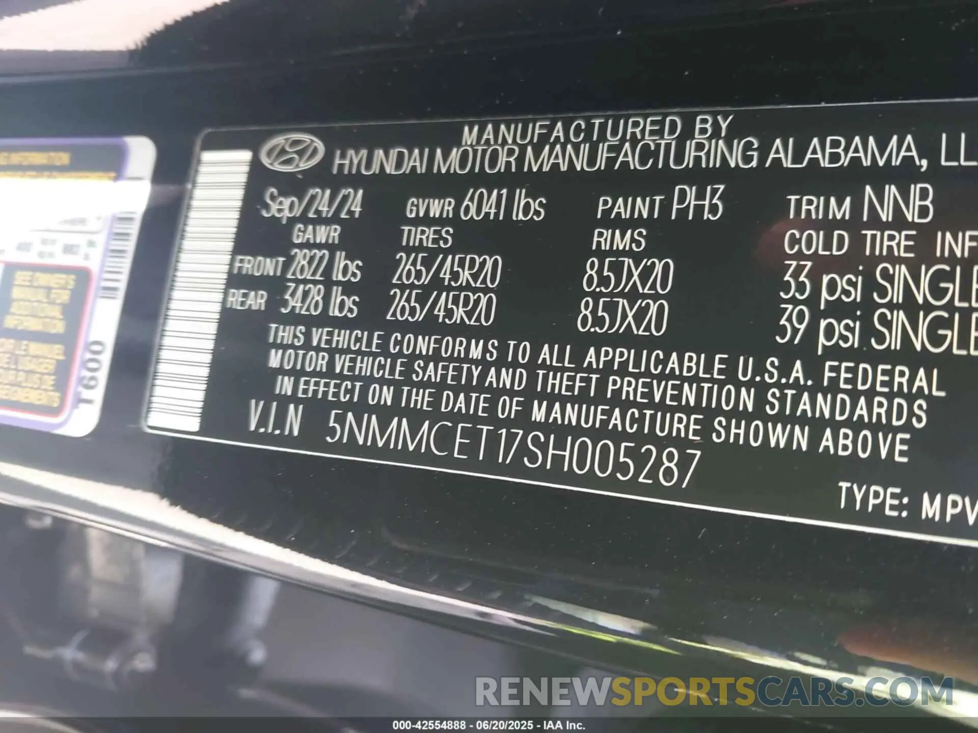 9 Photograph of a damaged car 5NMMCET17SH005287 GENESIS ELECTRIFIED GV70 2025