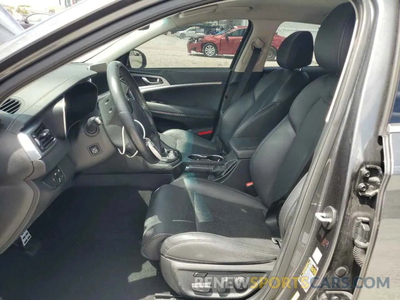 7 Photograph of a damaged car KMTG24LA6KU034865 GENESIS G70 2019