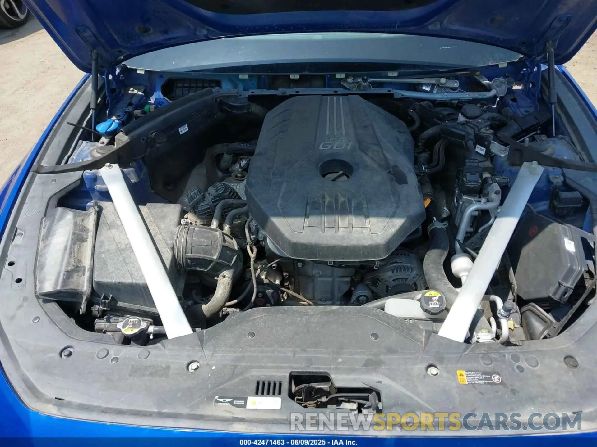 10 Photograph of a damaged car KMTG34LA0KU020554 GENESIS G70 2019
