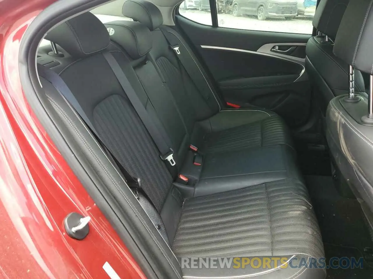 11 Photograph of a damaged car KMTG34LA2KU032267 GENESIS G70 2019