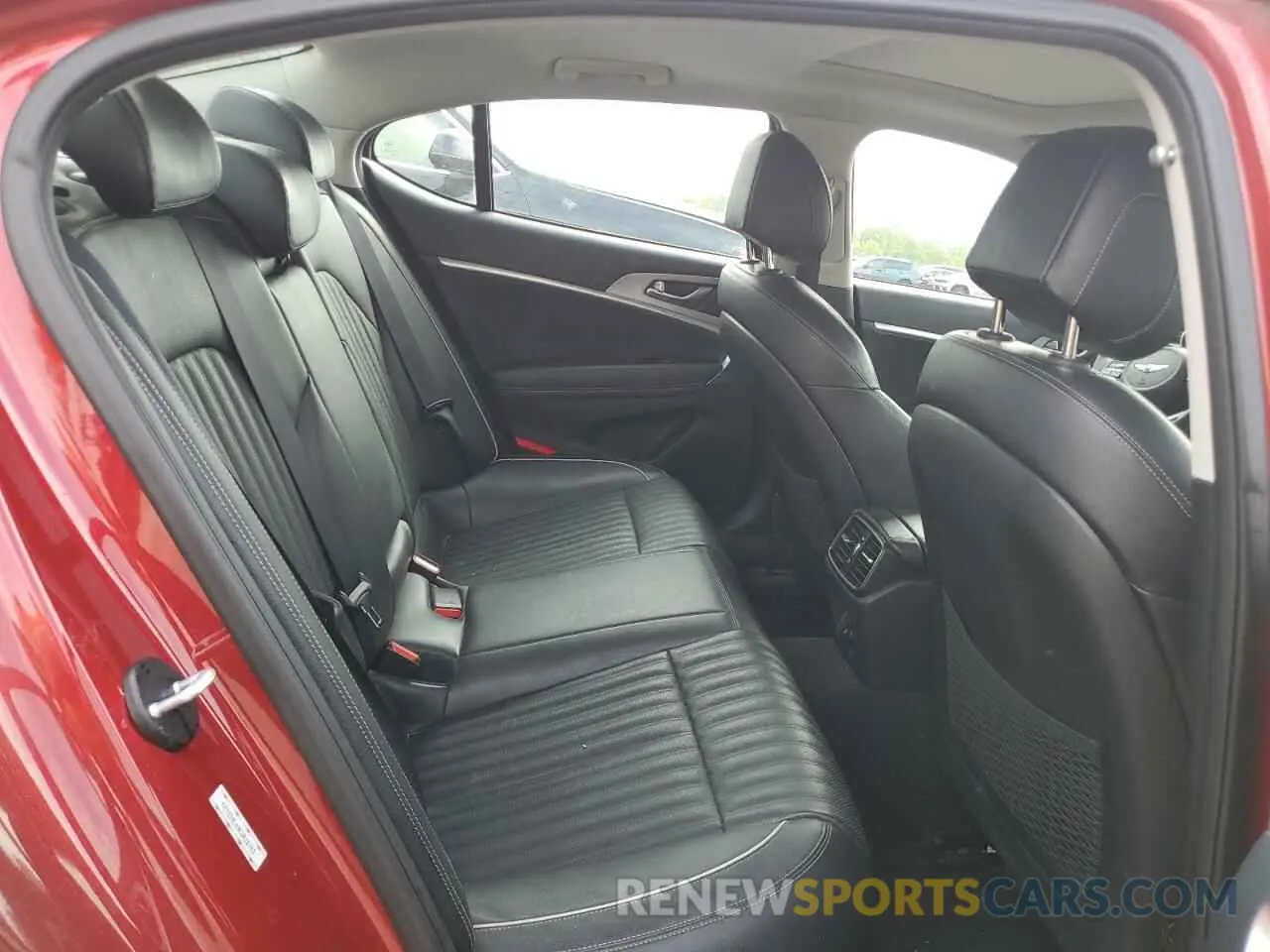 10 Photograph of a damaged car KMTG34LA3KU018183 GENESIS G70 2019