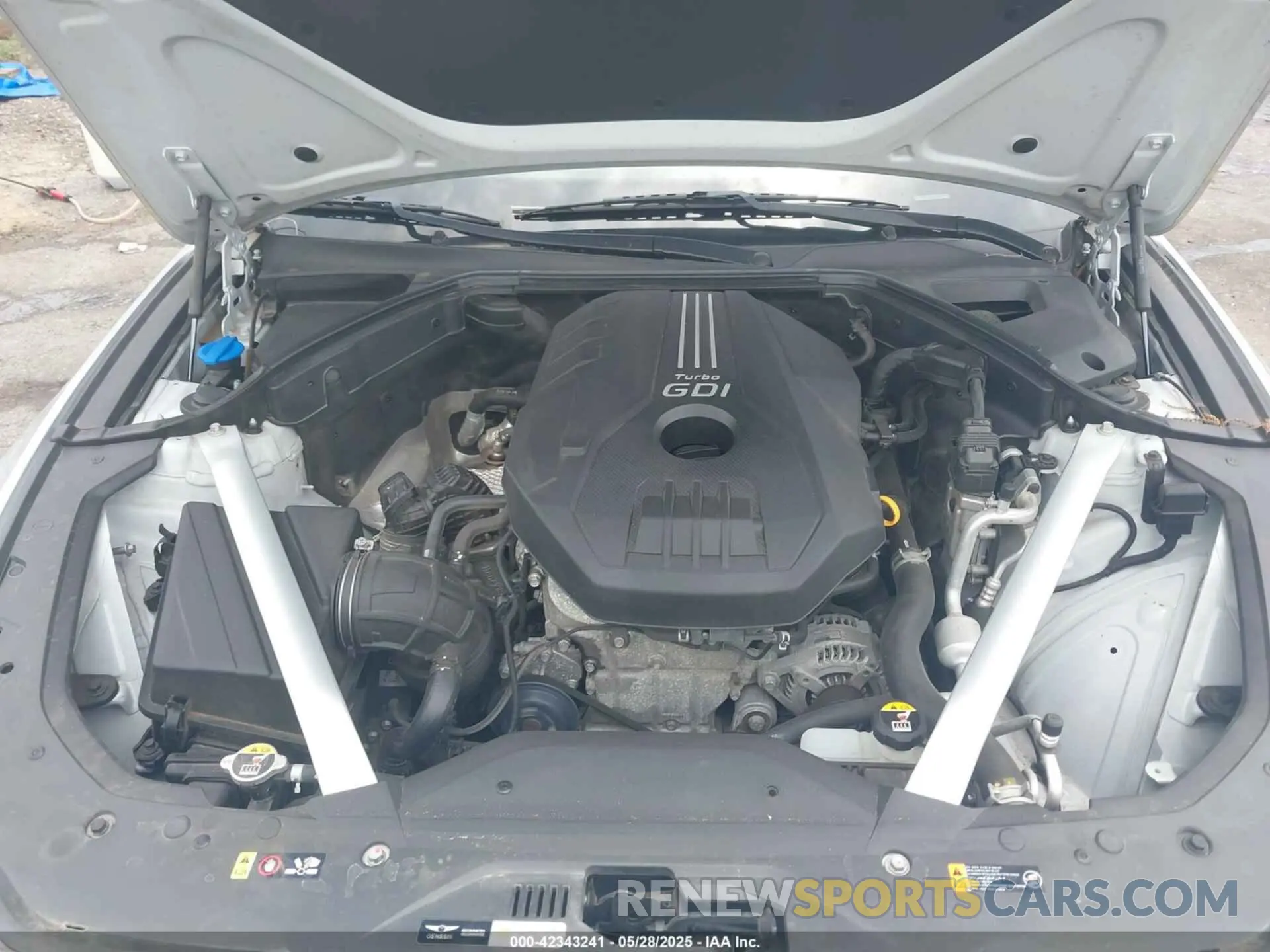 10 Photograph of a damaged car KMTG34LA4KU027233 GENESIS G70 2019