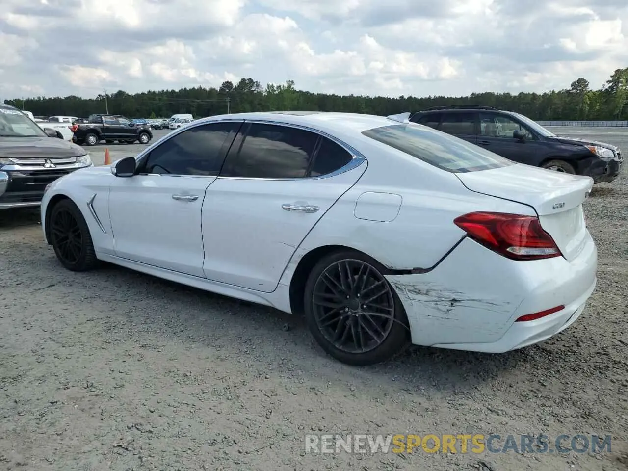 2 Photograph of a damaged car KMTG34LAXKU044313 GENESIS G70 2019