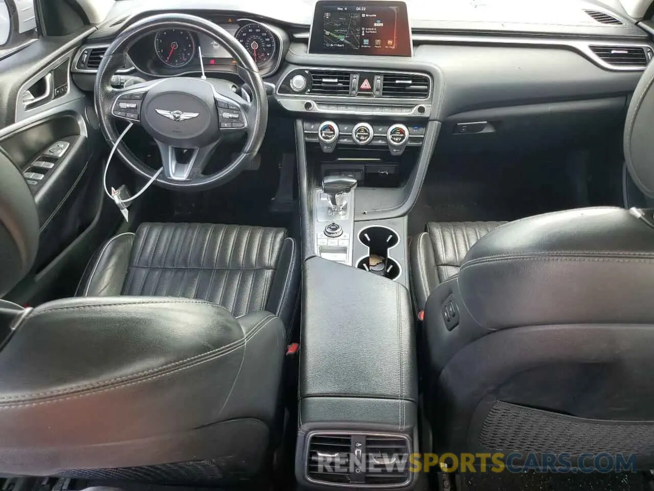 8 Photograph of a damaged car KMTG34LAXKU044313 GENESIS G70 2019
