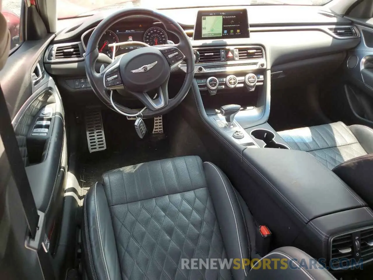8 Photograph of a damaged car KMTG34LE0KU024820 GENESIS G70 2019