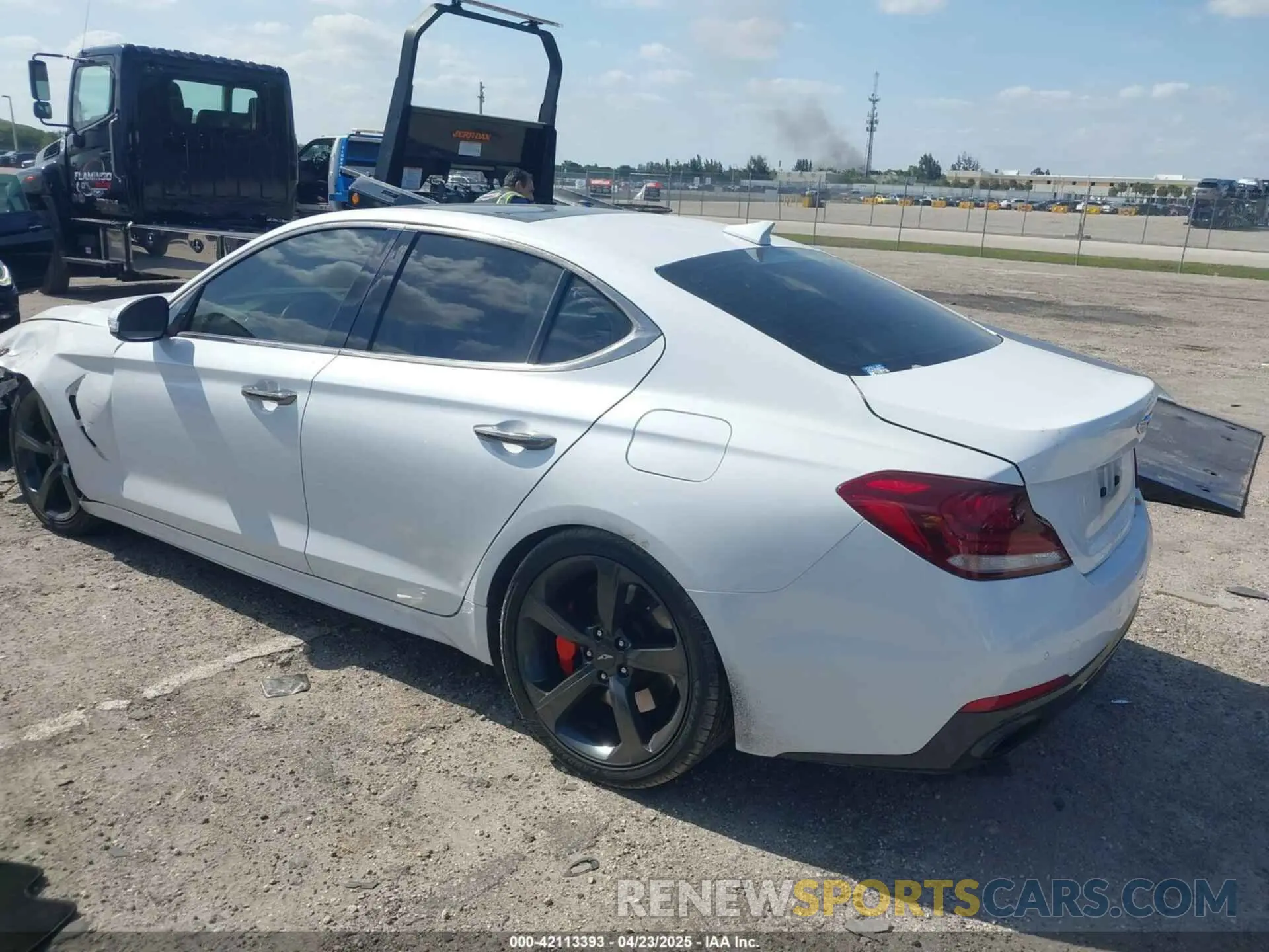 3 Photograph of a damaged car KMTG34LE0KU034232 GENESIS G70 2019