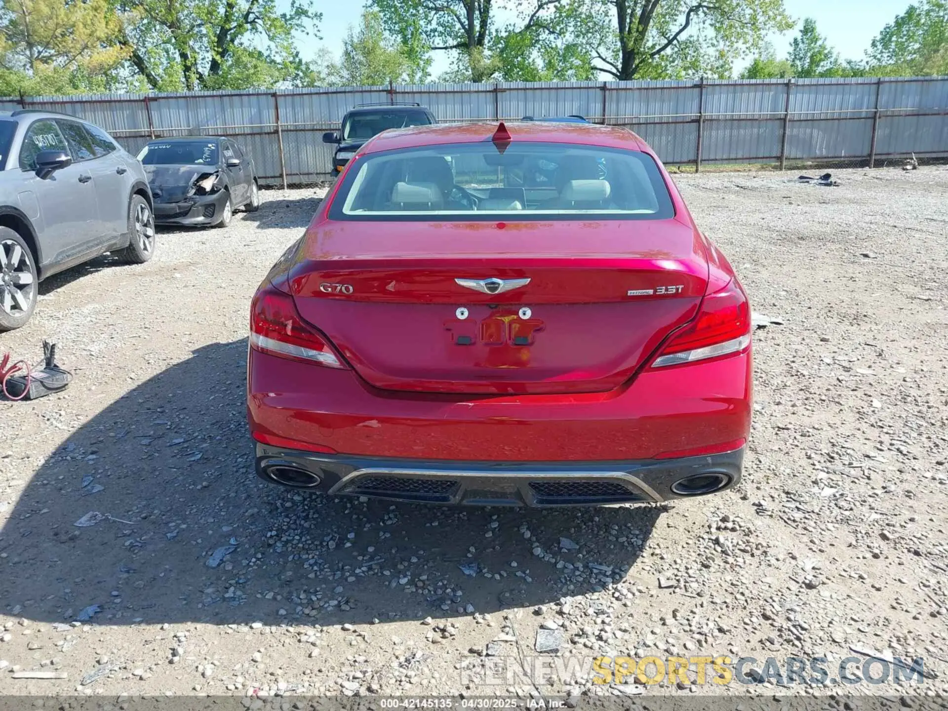17 Photograph of a damaged car KMTG34LE0KU039981 GENESIS G70 2019