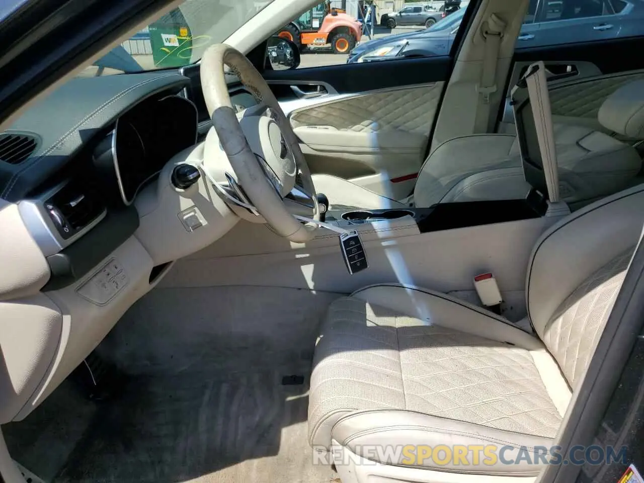 7 Photograph of a damaged car KMTG34LE1KU012157 GENESIS G70 2019