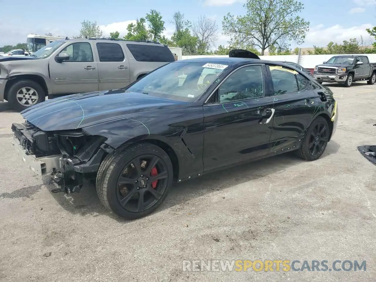 1 Photograph of a damaged car KMTG34LE2KU014662 GENESIS G70 2019