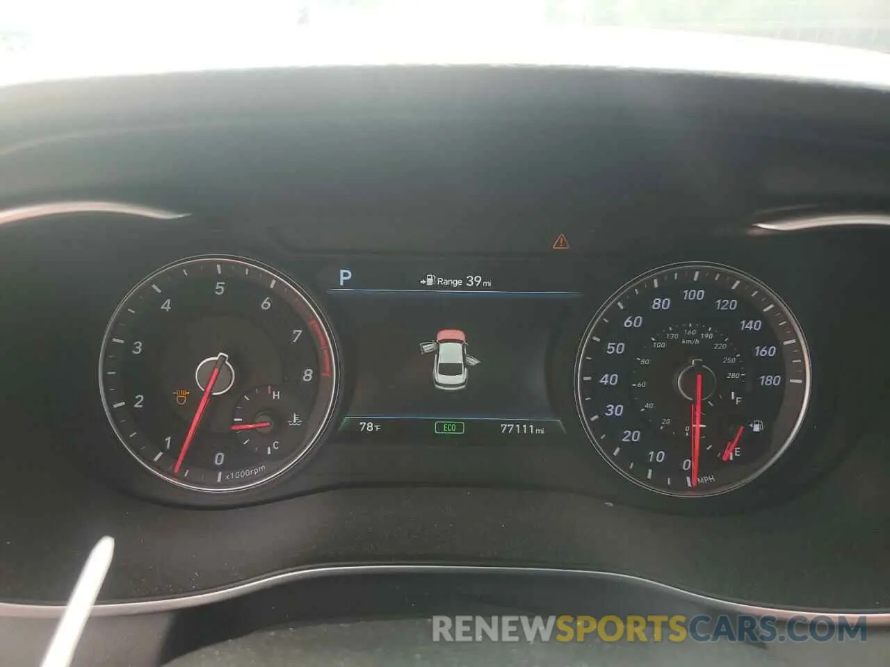 9 Photograph of a damaged car KMTG34LE2KU014662 GENESIS G70 2019
