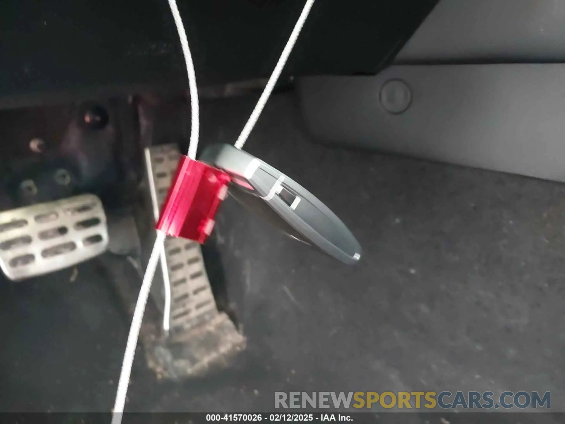 11 Photograph of a damaged car KMTG34LE2KU020333 GENESIS G70 2019