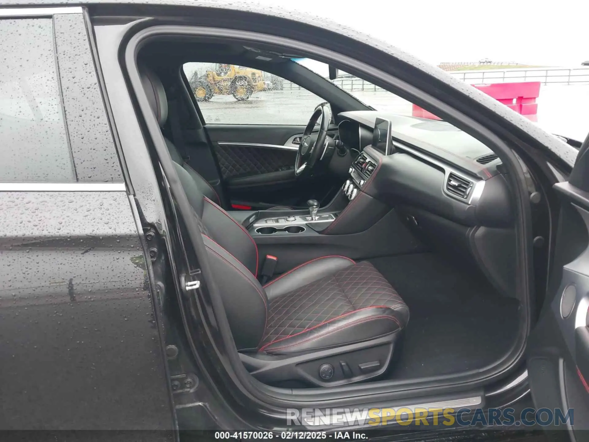 5 Photograph of a damaged car KMTG34LE2KU020333 GENESIS G70 2019