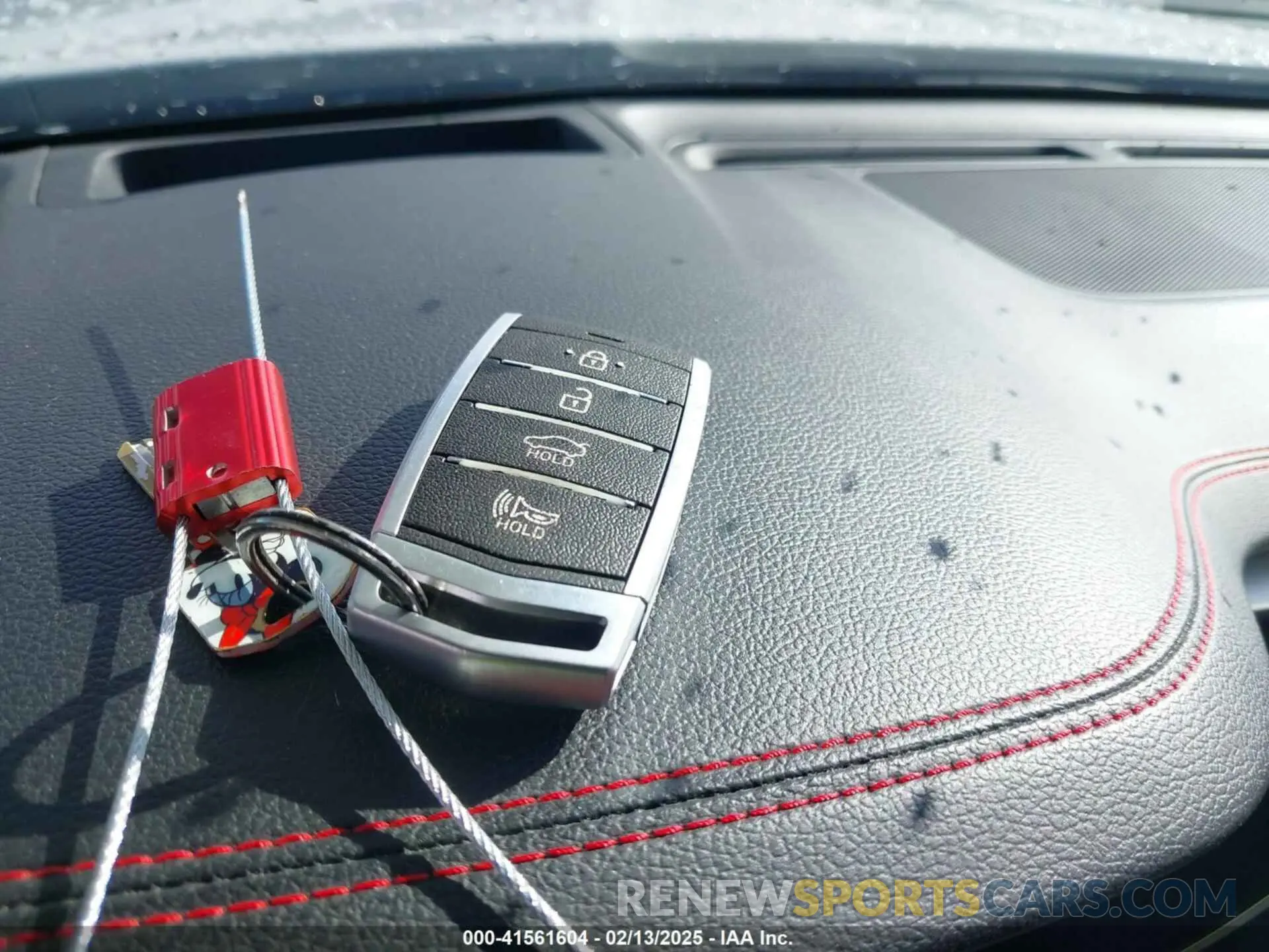 11 Photograph of a damaged car KMTG34LE2KU032479 GENESIS G70 2019