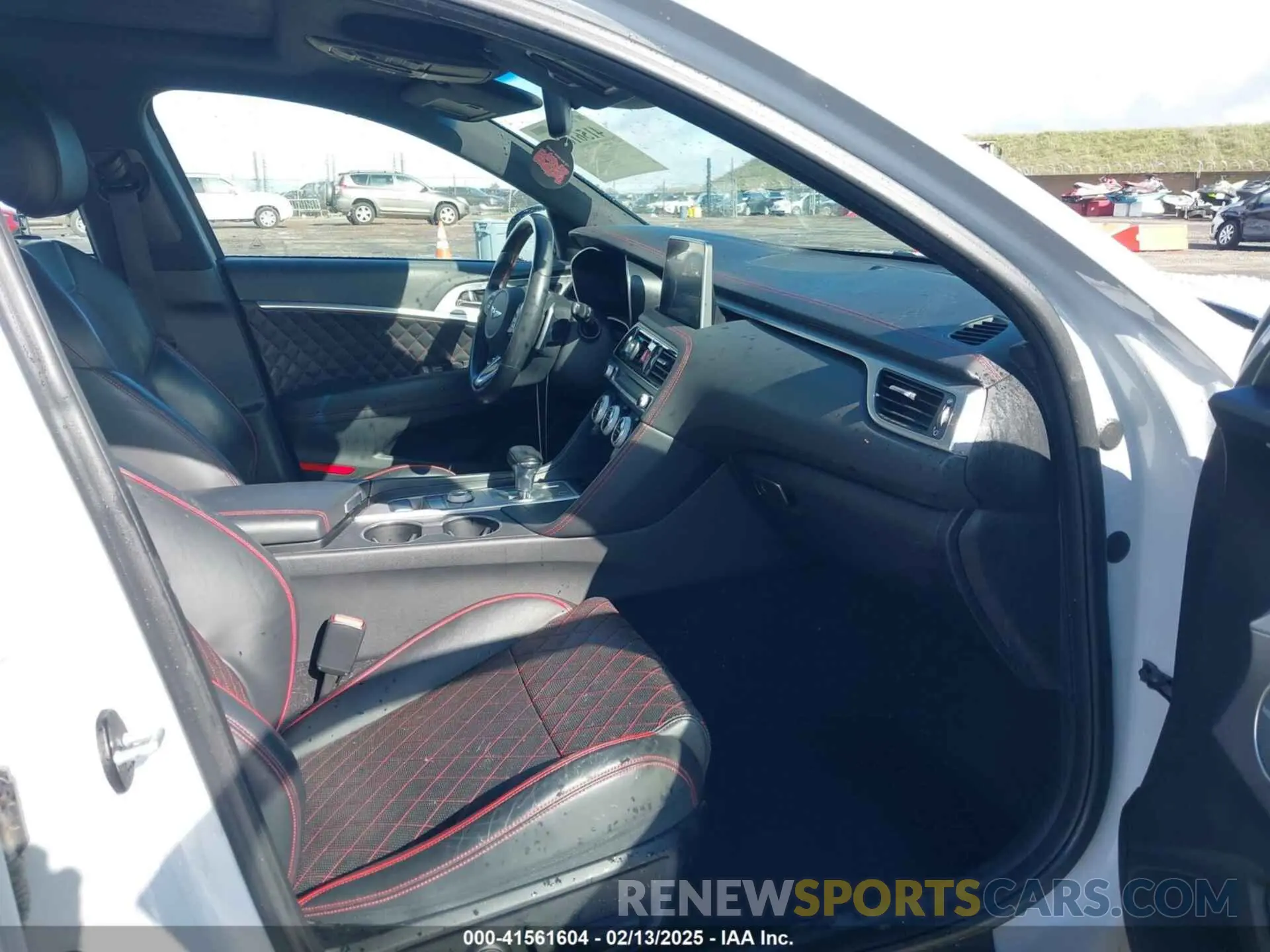 5 Photograph of a damaged car KMTG34LE2KU032479 GENESIS G70 2019